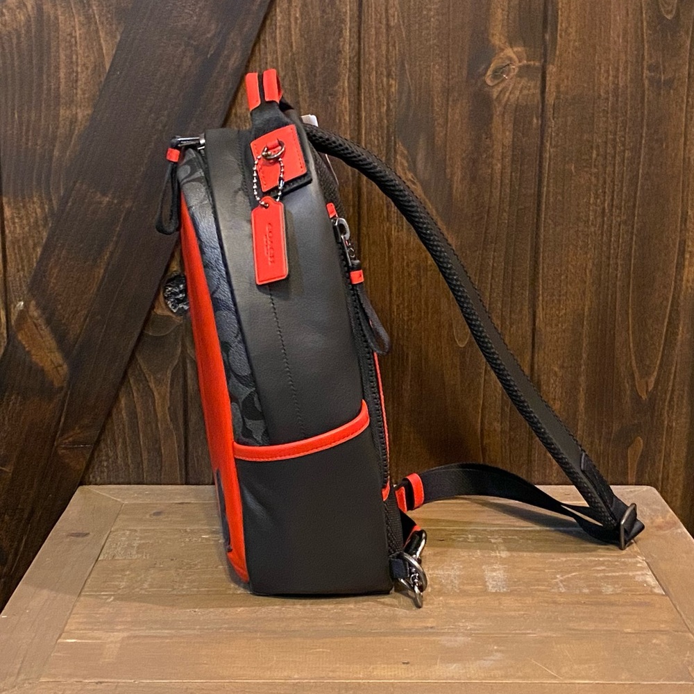 NWT Authentic Coach Edge Sling Pack - Picture 5 of 8